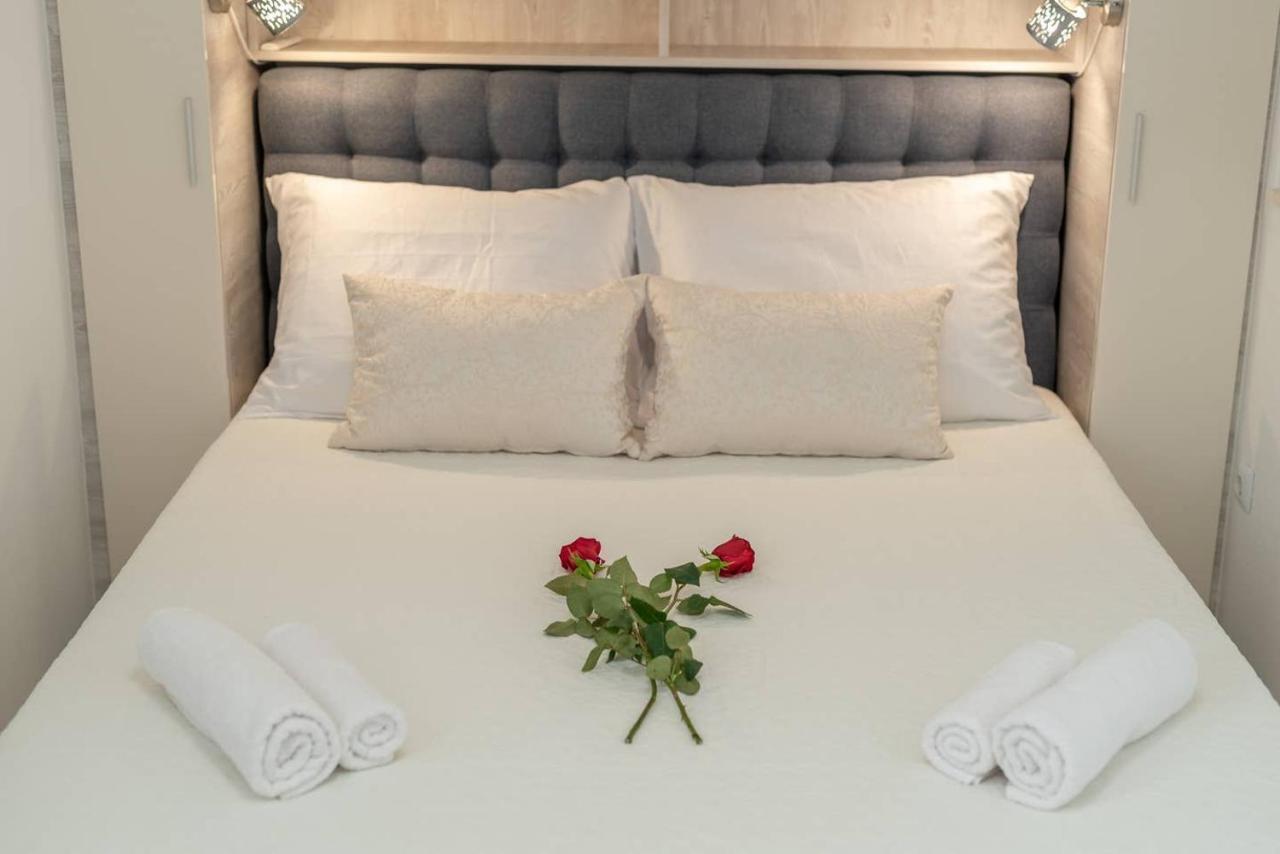 Eden Mediterranean House Vrsine 외부 사진