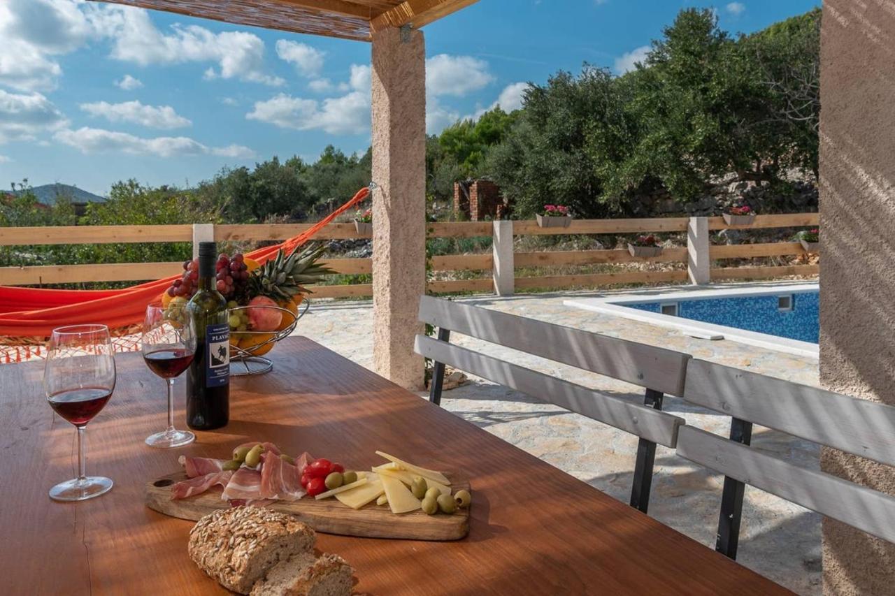 Eden Mediterranean House Vrsine 외부 사진