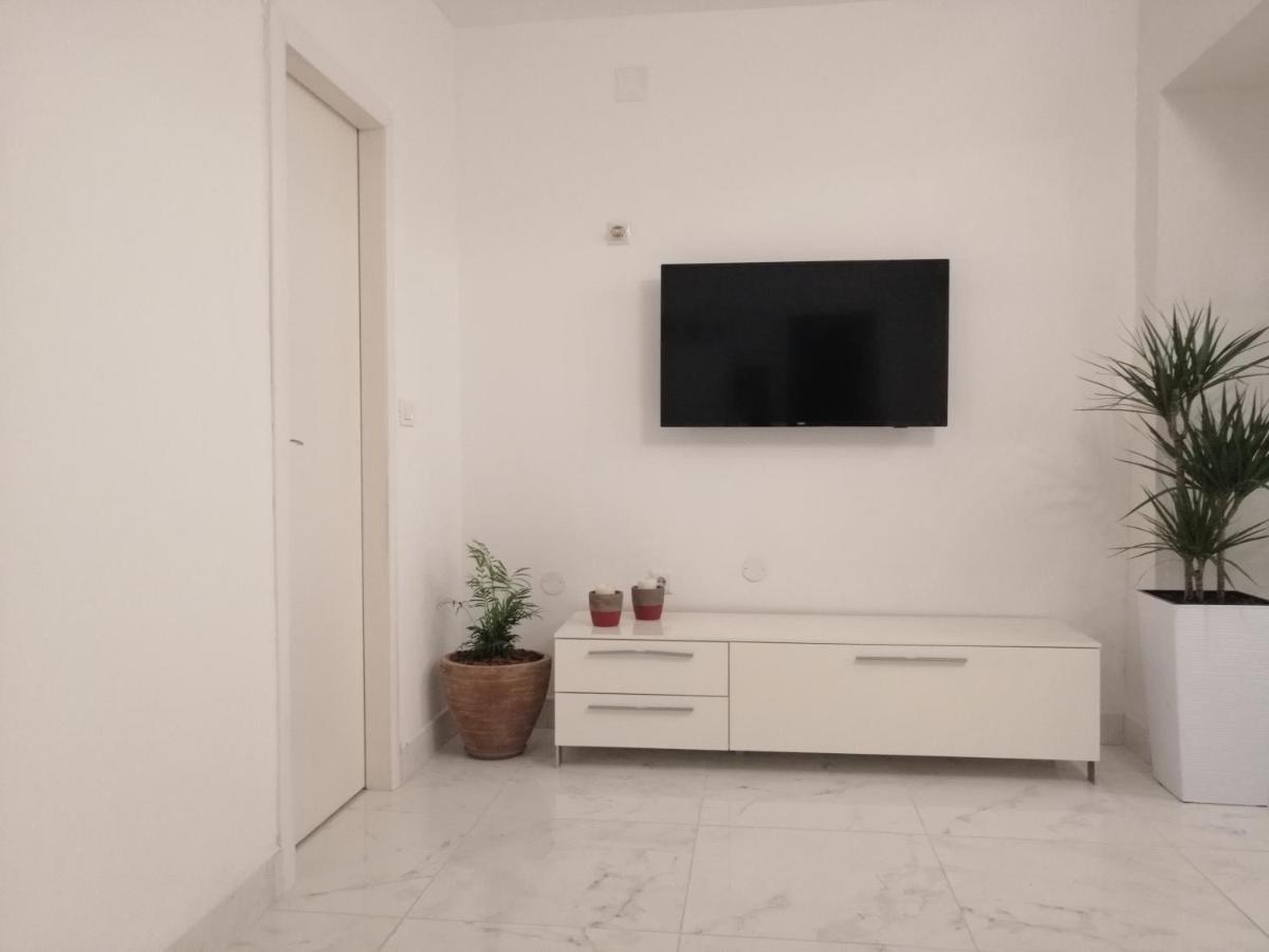 Eden Mediterranean House Vrsine 외부 사진